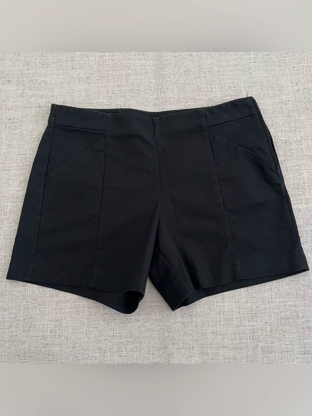 Lilly Pulitzer Shorts 8 Solid Black Flat Front Side Zip Dressy Pockets Stretch